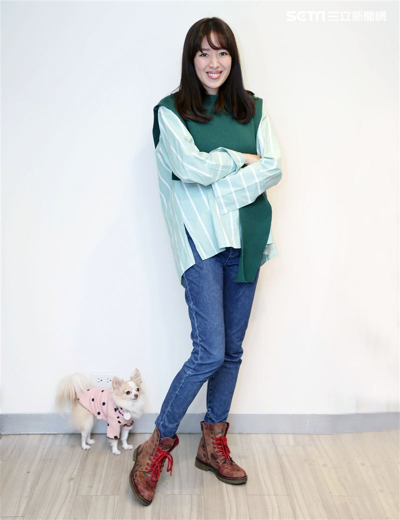 劉伊心三立新聞專訪。（記者邱榮吉/攝影）