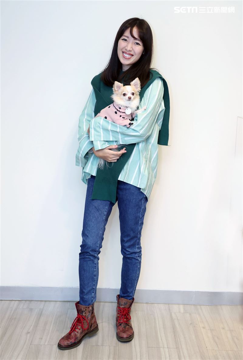 劉伊心三立新聞專訪。（記者邱榮吉/攝影）