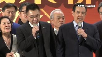 馬英九、江啟臣合唱朋友　尷尬0互動