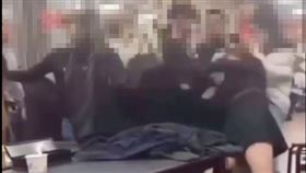 台中,雞肉飯,群架,板凳,（圖／翻攝自臉書《台中踢爆網》）