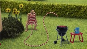 兒童節目《巨雕先生》播出後，因為過於前衛的設定引起家長砲轟。（圖／翻攝自DR電視台官網）