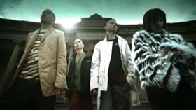 IPIS蟑螂合唱團、PO2/翻攝自福茂唱片提供