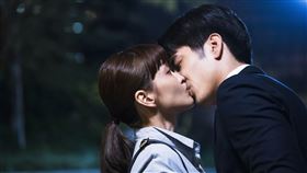 胡宇威、葉星辰。（東森提供