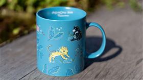 新竹動物園星巴克限定「莫蘭迪藍」馬克杯（新竹市政府提供）