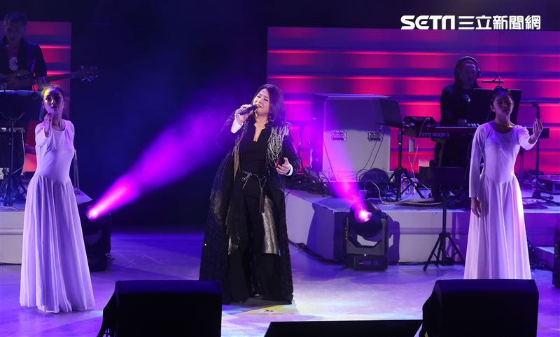 裘海正愛我和我愛的人「2021巡迴演唱會」。（記者邱榮吉/攝影）