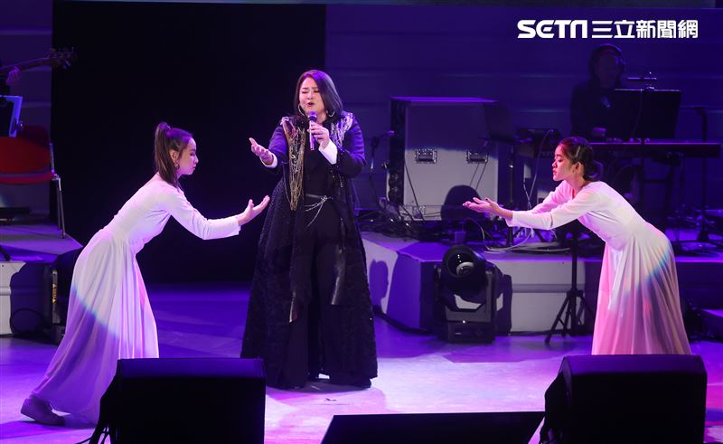 裘海正愛我和我愛的人「2021巡迴演唱會」。（記者邱榮吉/攝影）