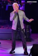 巫啟賢出席裘海正愛我和我愛的人「2021巡迴演唱會」的嘉賓。（記者邱榮吉/攝影）