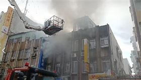 花蓮,火警,器材車,雞蛋,貨車,車禍（圖／翻攝畫面）