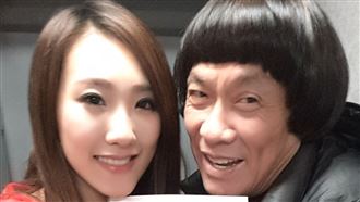 獨/豬哥亮託夢要草鞋 他曝催淚寓意