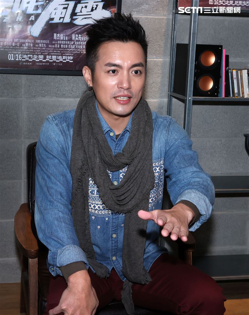 叱咤風雲范逸臣三立新聞網專訪。（記者邱榮吉/攝影）