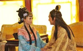 明熹宗非常寵愛自己的乳娘客氏。（圖／翻攝自百度百科）