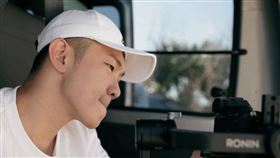 黃山料自曝差點被撞死！怒罵「金門10點後沒紅綠燈！」（圖／翻攝自黃山料臉書）