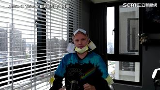 超台外國教授　拍片教正確口罩戴法