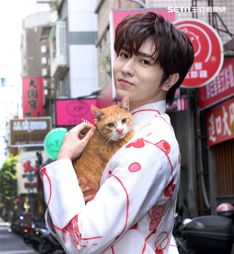 陳璽安出席「璽安與貓」公益明信片記者發佈會。（記者邱榮吉/攝影）