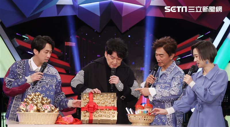 周華健上「綜藝大熱門」為演唱會宣傳。（記者邱榮吉/攝影）