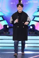 周華健上「綜藝大熱門」為演唱會宣傳。（記者邱榮吉/攝影）