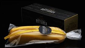 ▲老協珍推出烏魚子禮盒「買二送一」，而且限量三百組!（圖／業者提供）