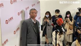 楊志良今錄製「品觀點」節目後，接受《三立新聞網》專訪表示，「先知總是孤獨的。」並呼籲政府應讓全台部立醫院一起幫忙桃醫清院分流，以便患者後續治療與疫情控制。（圖／記者簡浩正攝影）

