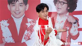 「2021超級巨星紅白藝能大賞」總主持人黃子佼。（記者邱榮吉/攝影）