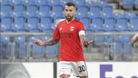 ▲本菲卡球星Otamendi與Nuno Tavares都確診。（圖／取自本菲卡俱樂部推特）