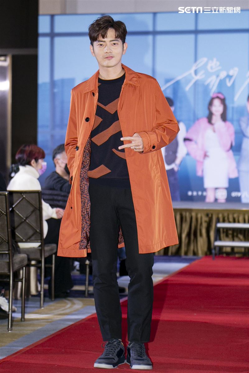 宥勝出席她們創業的那些鳥事首映記者會。（圖／記者楊澍攝影）