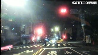 小黃左轉撞飛行人　萬華警骨折傷勢重