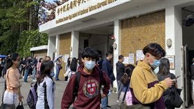 110學測，考生，考場，師大附中，考場防疫。圖/記者林柏廷攝影