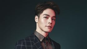 夏天珞與家人組隊參加美食節目。（圖／伊林娛樂提供）