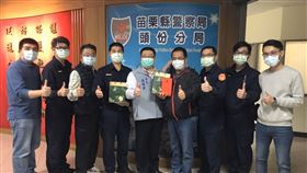 為地方除害！頭份警方查獲慣竊　局長「贈加菜金」提振士氣