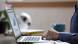 台中師自稱擁50炮友　還邀女學生視訊裸聊