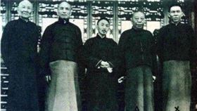 黃金榮杜月笙張嘯林