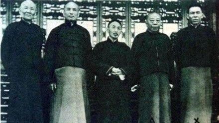 杜月笙有多少財產？從他車牌看出端倪