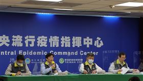 0123指揮中心記者會，陳時中，莊人祥，羅一鈞，周志浩，案883，案884，案885。圖／疾管署提供