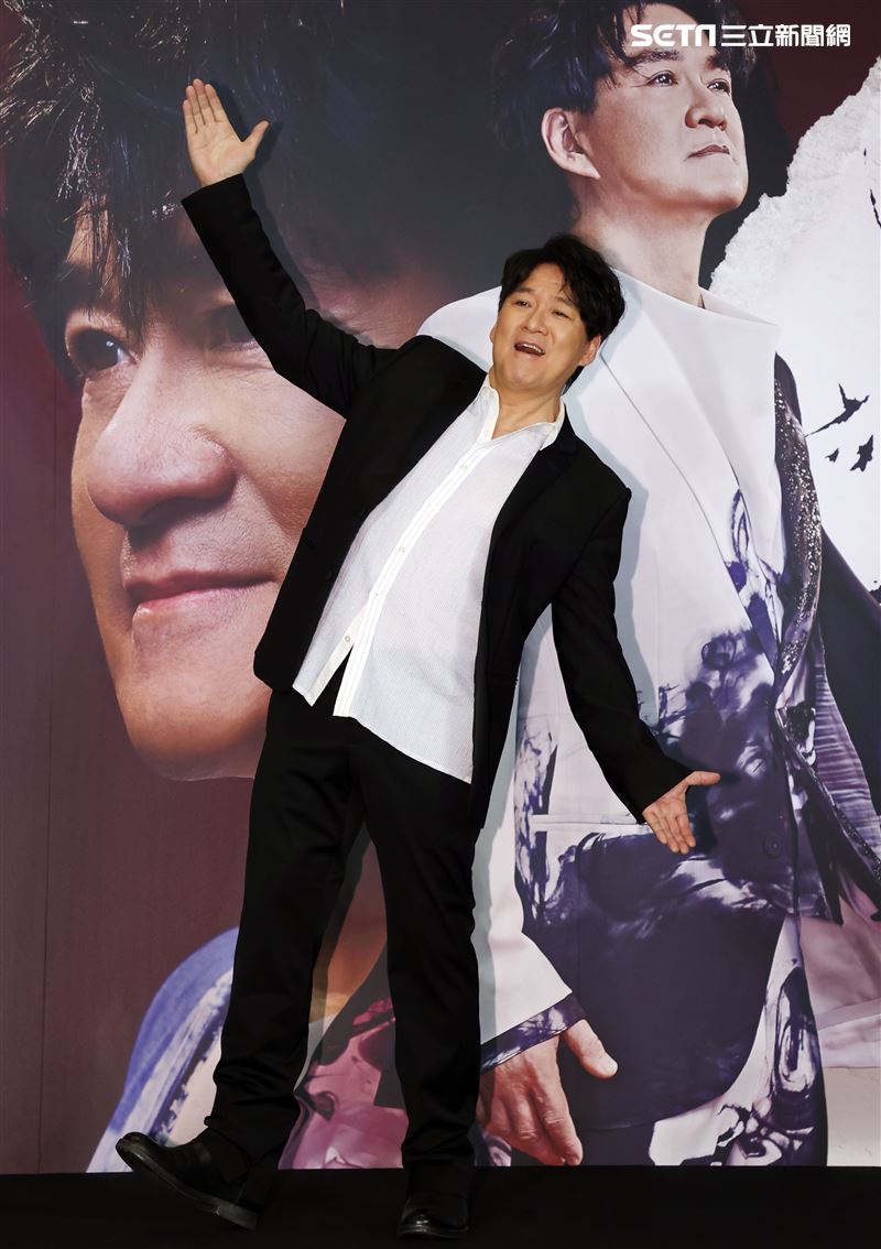 周華健五度攻蛋全新巡演「少年俠客」演唱會記者會。（記者邱榮吉/攝影）