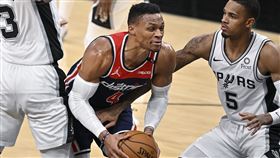 威少傷癒復出　巫師再度輸球
NBA,華盛頓巫師,Russell Westbrook,Bradley Beal
美聯社／達志影像