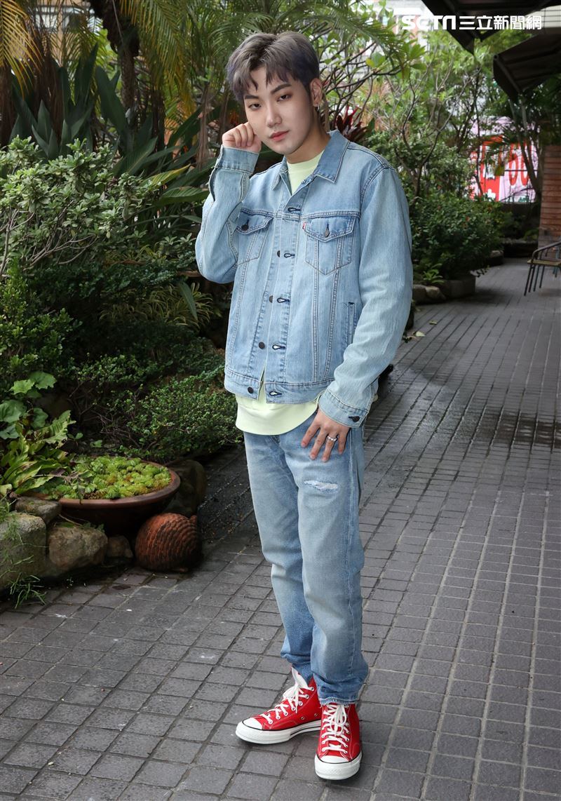 C.T.O仕偉、宇慶、薛恩、振緯三立新聞網專訪。（記者邱榮吉/攝影）