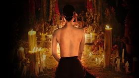 《養鬼人》 （圖／車庫娛樂提供）