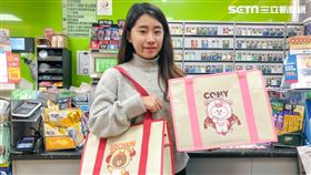 全家牛年限定LINE FRIENDS福袋。圖/全家提供