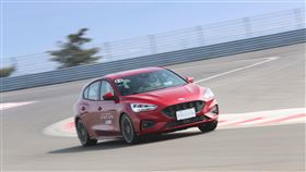 ▲麗寶國際賽車場與福特六和汽車、全美國際AAI Motorsports合作舉辦「2021 Ford Focus 麗寶挑戰賽」（圖／麗寶提供）