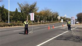 年關將屆，台中市警察局26日宣布，提前啟動春節連假交通疏導措施，並在連假前一日起，將採機動彈性調整路口號誌，加強指揮疏導。（警方提供）中央社記者郝雪卿傳真　110年1月26日