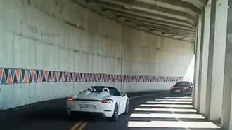 獨／驚見頭文字D   阿里山媽嚇傻