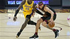 影／7呎麥基秀花式運球！下場很麥基
NBA,克里夫蘭騎士,洛杉磯湖人,麥基,JaVale McGee,俠客烏龍球
美聯社／達志影像