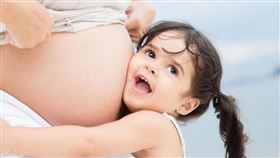 ▲當高齡生育成新常態，孕醫建議從凍卵、集卵、借卵三方著手，並倡導「養卵護膜、養胎護孕、養生護心」三大養護備孕策略，期待好孕人生。（圖／業者提供）