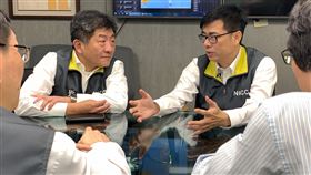 高雄市長陳其邁今（28）天在臉書發表暖文表示，謝謝「這位先生」!（圖／翻攝自陳其邁臉書）