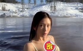 雞排妹,穿搭,雙峰,性感。（翻攝自ili.cheng IG）