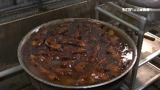 踢走霉運招好運　過年前豬蹄銷售量增