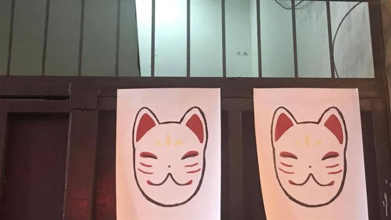 門口貼狐狸用意是？答案曝光網全震驚