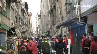 高市老戲院崩塌　害21人在外過夜