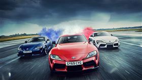 ▲Toyota GR Supra進行陸上飛行秀 （圖／翻攝自Toyota官網）