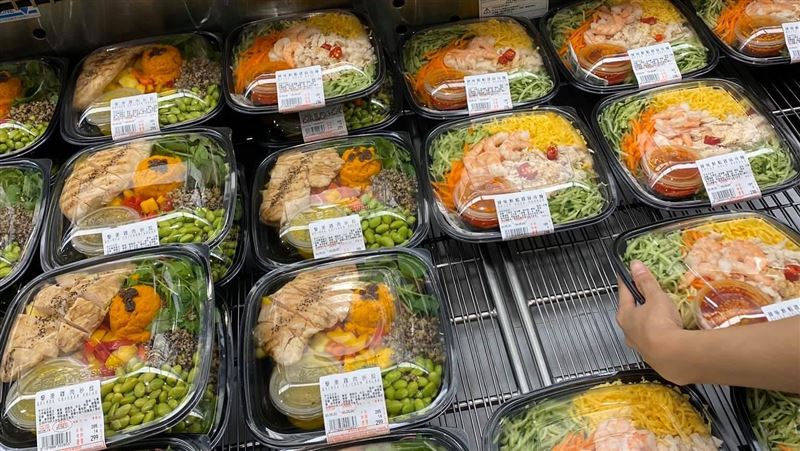 偷逛好市多　親戚傳「涼麵照」嗆這句